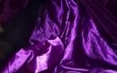Naomisinka: Masturbasi ballgown ungu satin