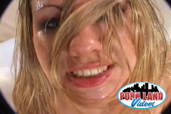 Pornland videos: Aubrey Adams เสิร์ฟ 3