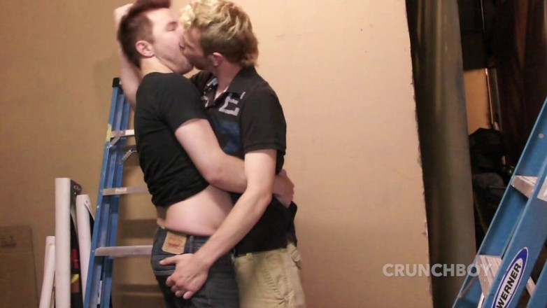 Bareback porn with straight boy: Twinks seksi berkongkek tanpa kondom dan pancut ke dalam oleh...