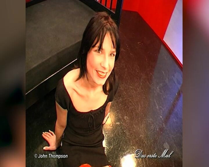 Gang Bang Germany: Ggg John Thompson - Threesome with Two Girls &amp; One Guy - Horny...