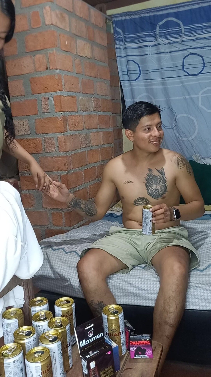 Chavez Producciones: The Cheating Neighbor Fucking Her Husband and Her Neighbor