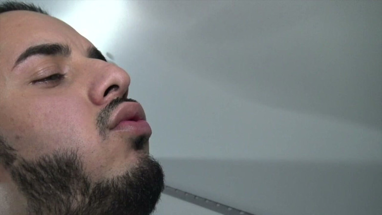 Best bareback porn from Madrid: Băiat chipeș din Madrid