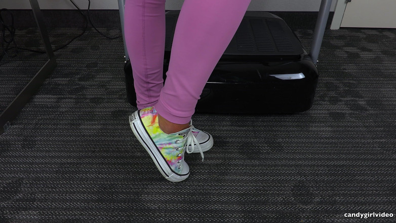 CandyGirl Video: Ariel andrews - Jiggletron 5000
