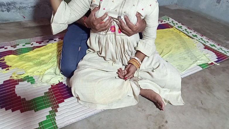 FireeCouple: Lo sconosciuto è venuto in casa per bere l'acqua e mi...