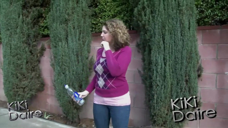Kiki Daire MILFLand: Gotta Pee