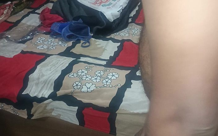 Nightqueen---7838: Bhabhi ji ging irgendwo bereit und ich habe ein video...