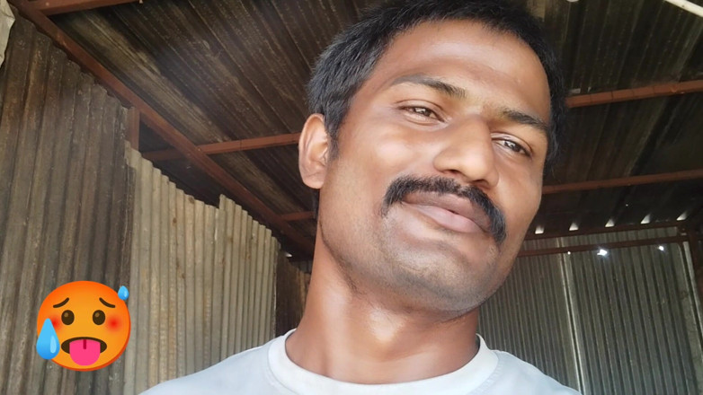 KUMBHA MANOJ KUMAR: かつての運転用トラクター