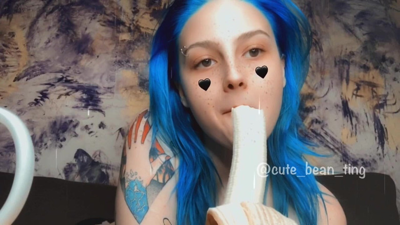 Alice Bean: Banana Tease