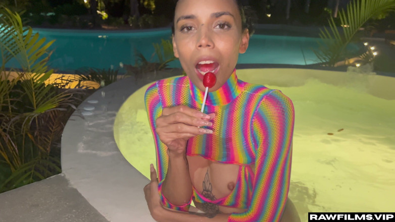 Alex Goes: Wet Latina Teasing Me by the Pool