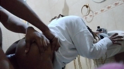 Island Bratz: 私のお尻はもう元には戻らない