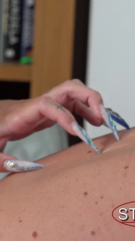 Randy neemt het als een man