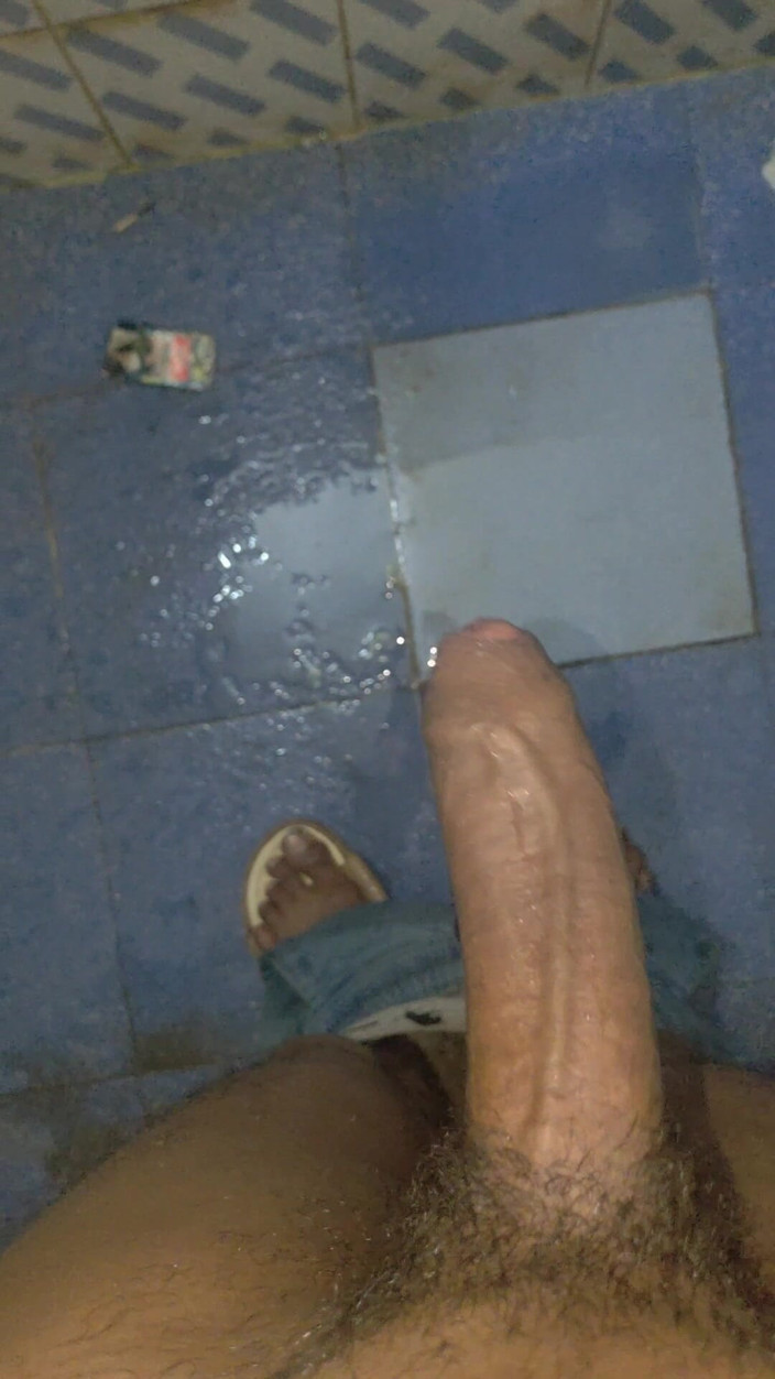 Sun ty: 화장실에서