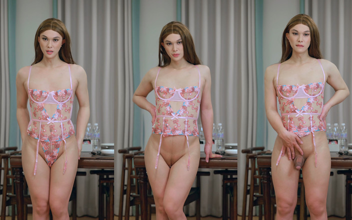 jiannalust: 이 턱으로 당신을 갇히게 할 수 있을까?