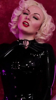 페티쉬 라텍스 고무 모음집 비디오 밀프 Arya Grander 변태 의상으로 괴롭히는