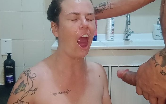 Vickbit Xxx: I Made Her Eat My Dick and Drink My Piss