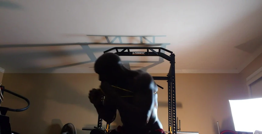 Hallelujah Johnson: Бокс тенями в полосе сопротивления сегодня