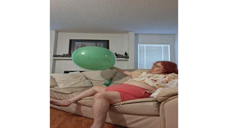BBW nurse Vicki adventures with friends: Requested Blow up and Pop Video by Big Beauty Nurse...