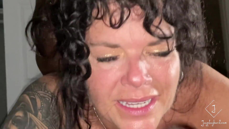 Jay Playhard: La vera moglie hollee cacciatrice viene troiettata