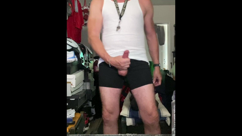 JockDad87: Noch ein großer cumshot von alpha dilf jockdad87