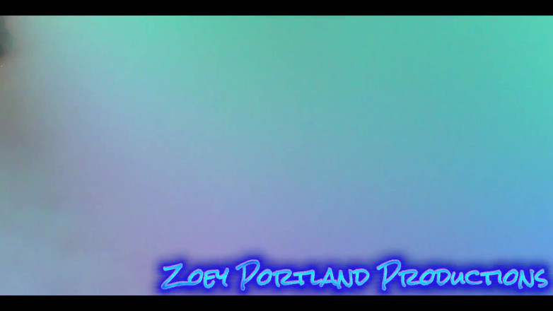 Zoey Portland: 2026 la calda miLF della porta accanto gioca con il...