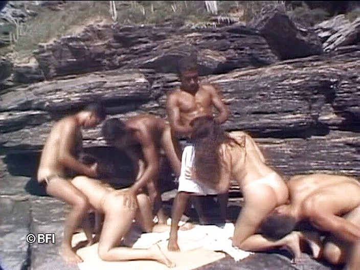 Gangbang Lovers: Fichiers bizarres 98