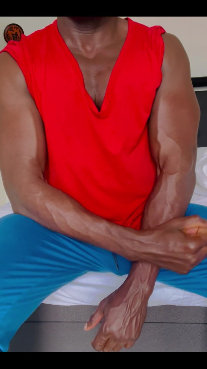 Afro Black XXX: 2511490111.mp4