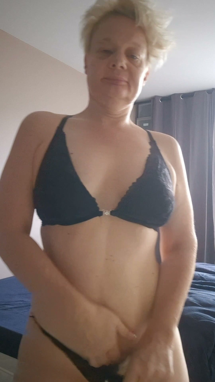 Sofy13: I’m Waiting for You, My Darling; Come Join Me in...