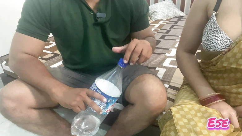 Sammy Sins: Любовник бхабхи пришел в качестве курьера