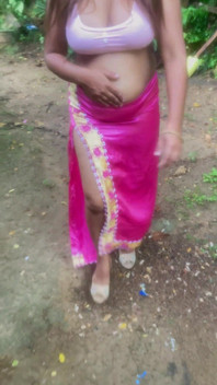 Wife Public Exposed She Have Beautiful Body