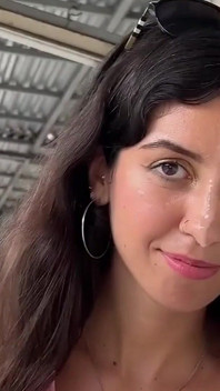 Cumwalk en supermercado público - fetiche facial al aire libre mamada