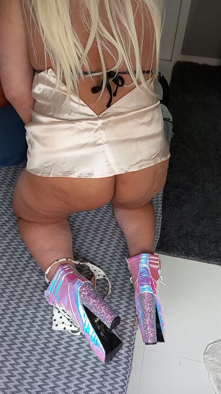 Sexy ass CDzinhafx: मेरी नई पोशाक, बिकनी और ब्रांड और सख्त मुर्गा