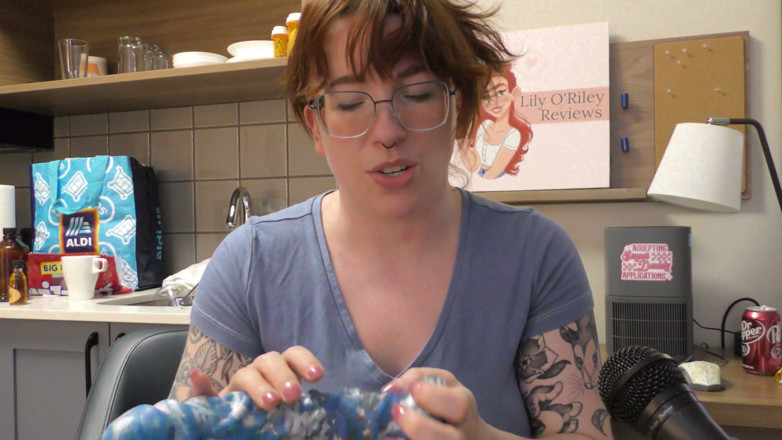 Lily O'Riley: Uberrime dvara nait king dildo ki enesephadablyoo samiksha