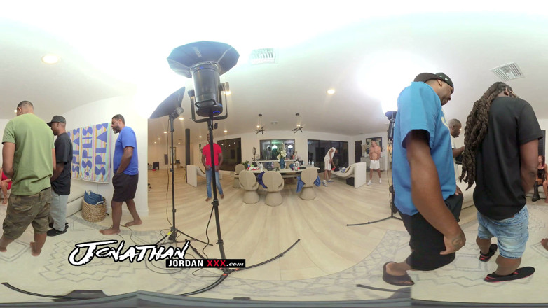 Jonathan Jordan: 360 Slut Orgy Bts