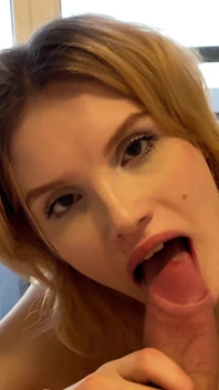 Vero Video Domestico POV - Magra E Il Suo Gustoso Pompino