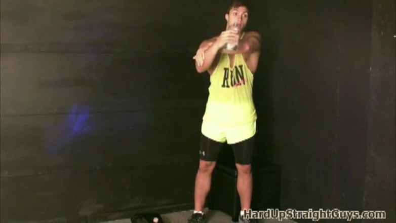 Hard Up Straight Guys: Gio - bölüm 1