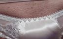 Fantasies in Lingerie: Nové Hedvábné bílé kalhotky