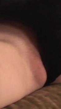 Pornstarplatinum bystiga Cassandra Calogera onanerar solo