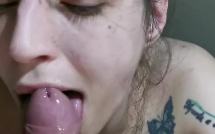 Akasha7: The Perfect Girl, Deep Throats Full of Saliva and Milk