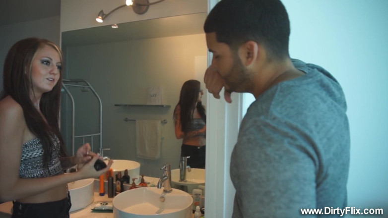 Trick Your Girlfriend: Baisée punie pour son infidélité