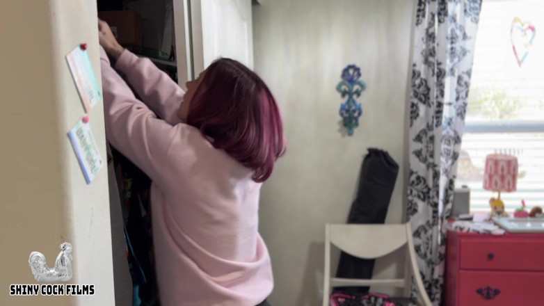 Shiny cock films: My Best Friends Stepmom Needs a Hand - Jane Cane, Shiny...