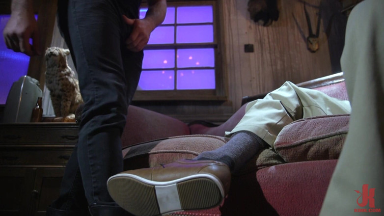 Kinky Bites Gay: Şartlı tahliye aşağılayıcı bölüm 1: pierce paris ve dale savage