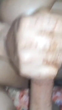 Masturbándome con mi novia teniendo períodos enormes de semen