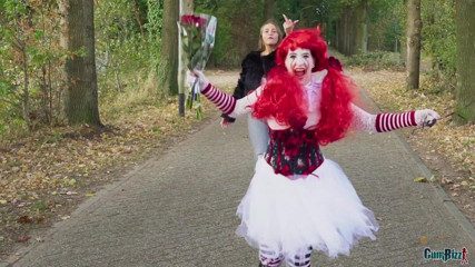 Cumbizz: Nederlandse clown spermaslet Halloween