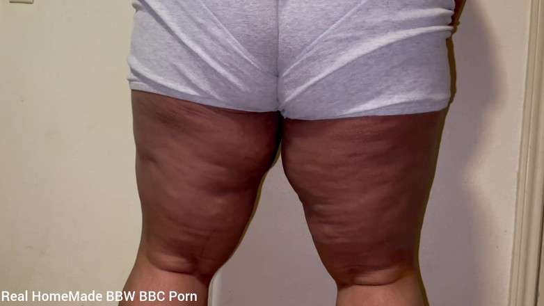 Super sexy ebony cuties: Desperate for Wee Pissing My Pants