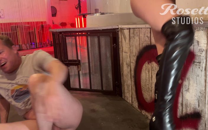 Rosetti: Anale camshow con creampie