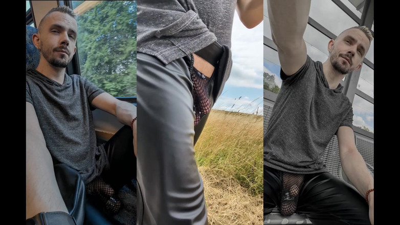 kinkygaynudist: 沉浸在一个陌生的城市 - 我的城市（丁字裤）散步