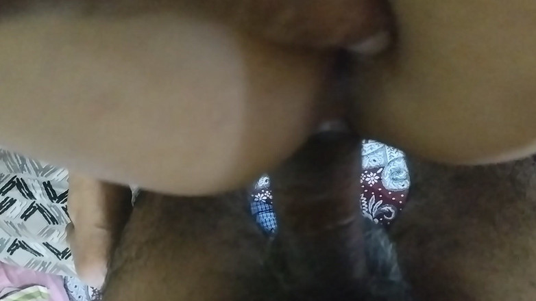 Anar Kali: 辣妹操她的继叔叔的热乳头阴户胸部小阴户后入姿势