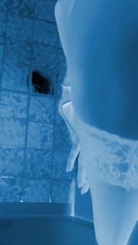 Drain De Sperme 8. Une MILF Française Vide Du Sperme Dans La Salle De Bain! Conception À Rayons X.