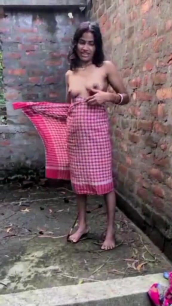 SweetyBabe01: Indiana dona de casa ao ar livre sexo