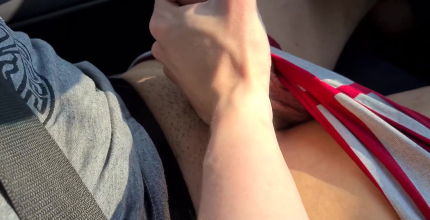 Prettyboi2000x: एक आदमी को उसकी कार में तब तक उड़ाना जब तक वह वीर्य नहीं छोड़ देता - Prettyboi2000x